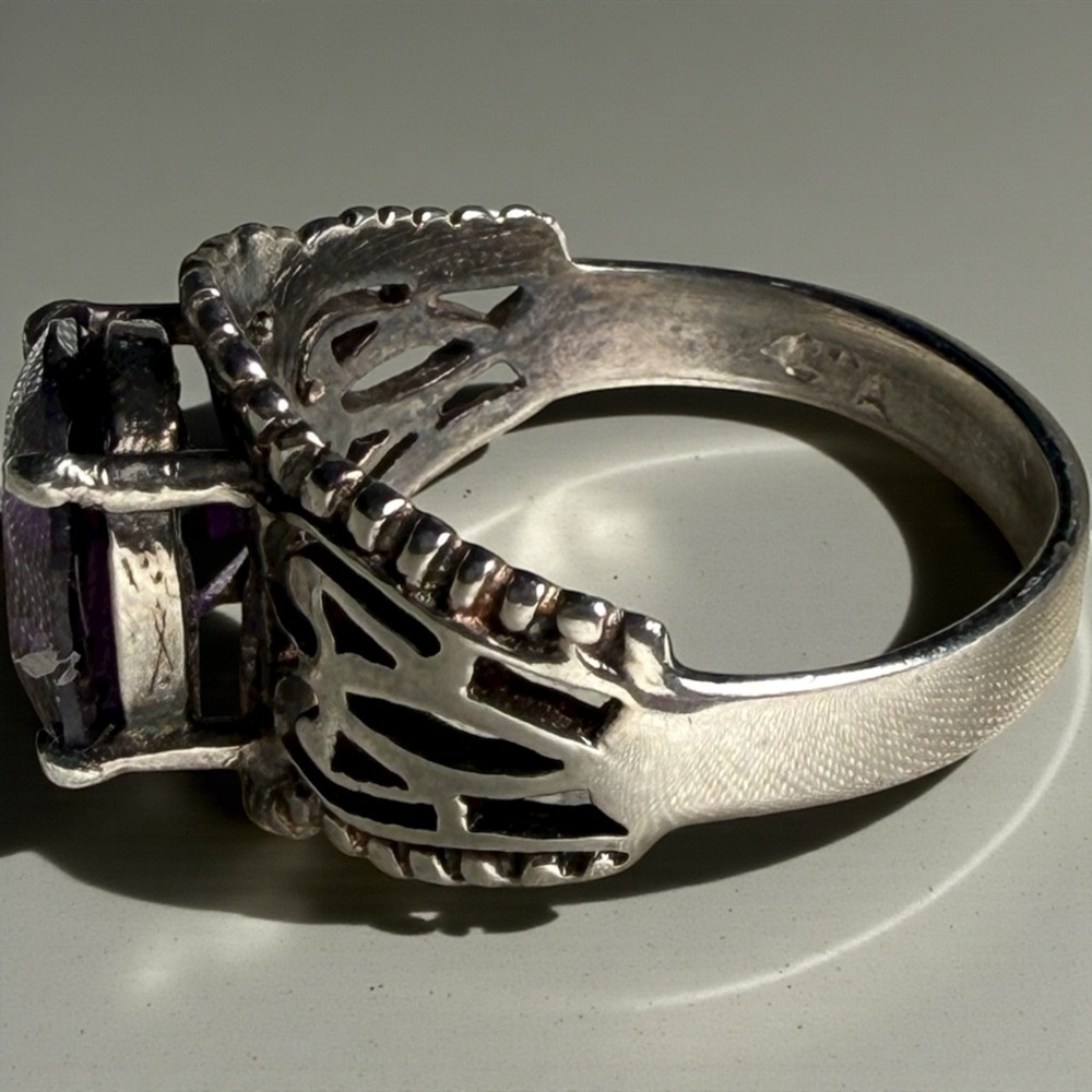 Vintage stamped Amethyst Sterling silver Ring 8.5 10.10 G - Picture 6 of 12